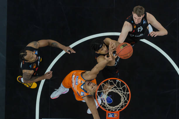 的丘索维金 的丘索维金