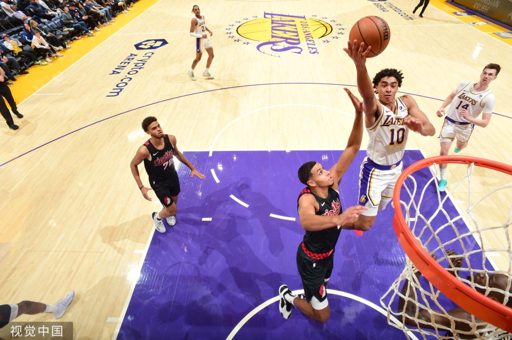 有竞争力的 有竞争力的