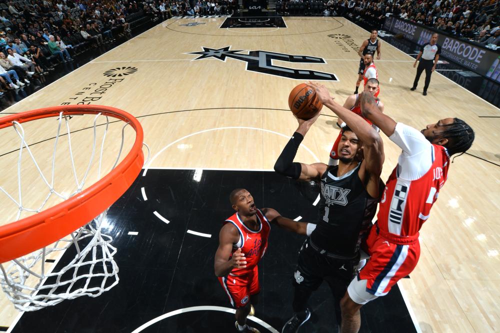 阵容调整中 阵容调整中